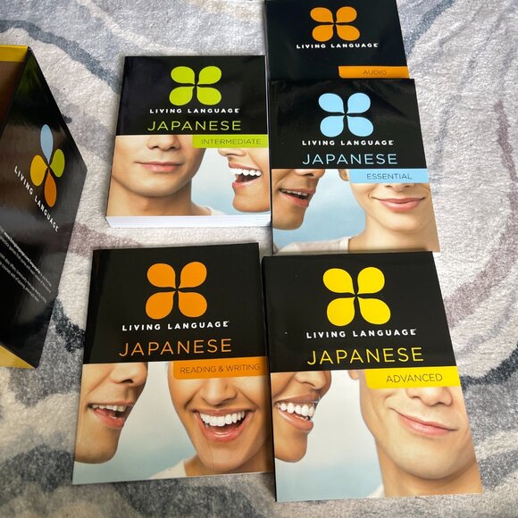 Living Language Japanese, Complete Edition: Beginner through advanced course - Picture 4 of 6